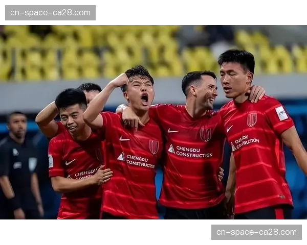 成都蓉城官宣新赛季主场套票售罄，球迷热情高涨