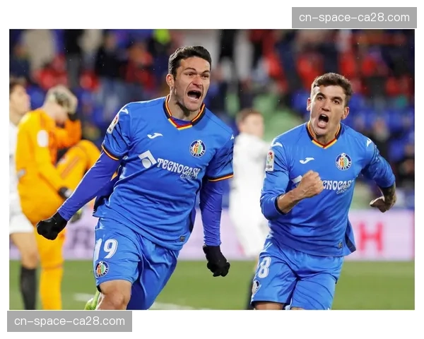 阿拉维斯1-0赫塔菲,凭借此胜提前四轮保级成功 阿拉维斯1-0赫塔菲,凭借此胜提前四轮保级成功